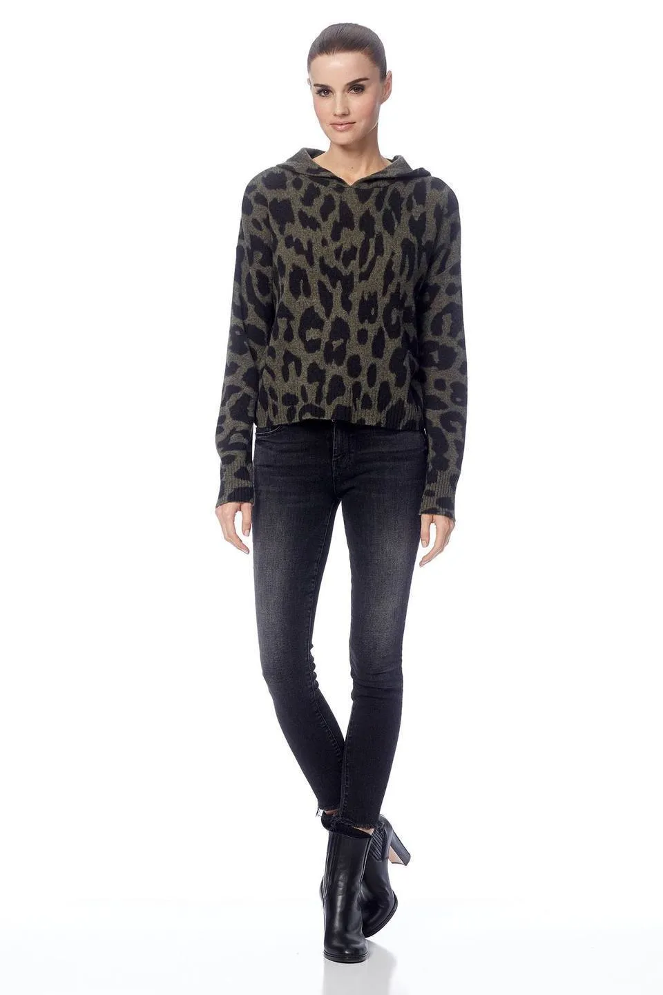 360 Cashmere - Carson Cashmere Sweater in Olive/Black